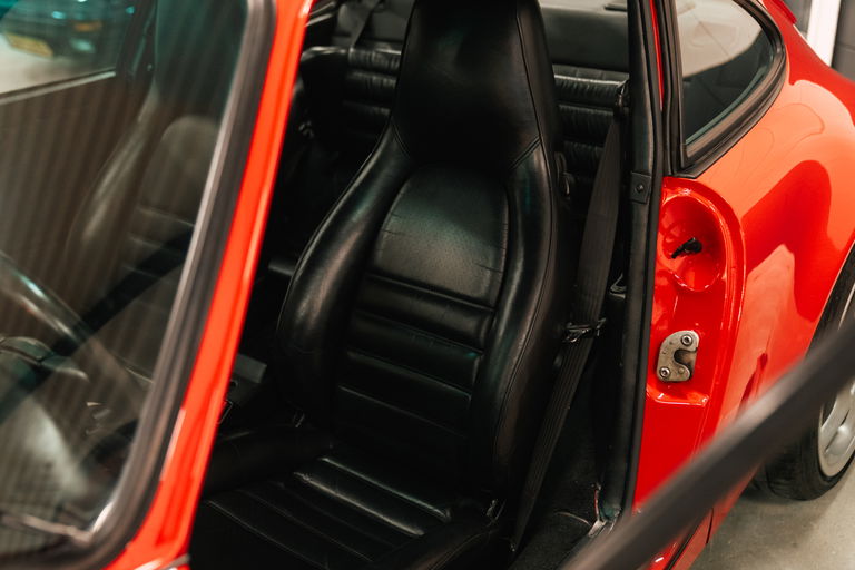 Porsche 964 Carrera 4