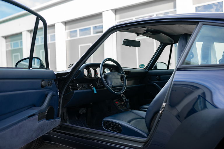 Porsche 993 Carrera