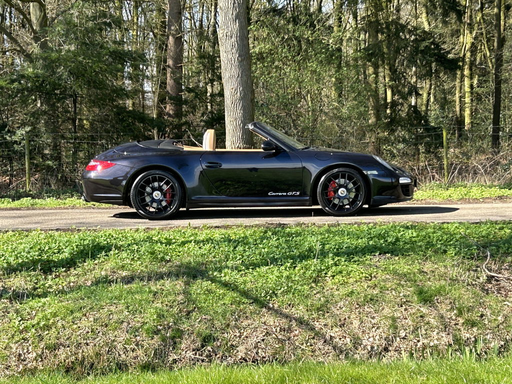 Porsche 997.2 Carrera GTS