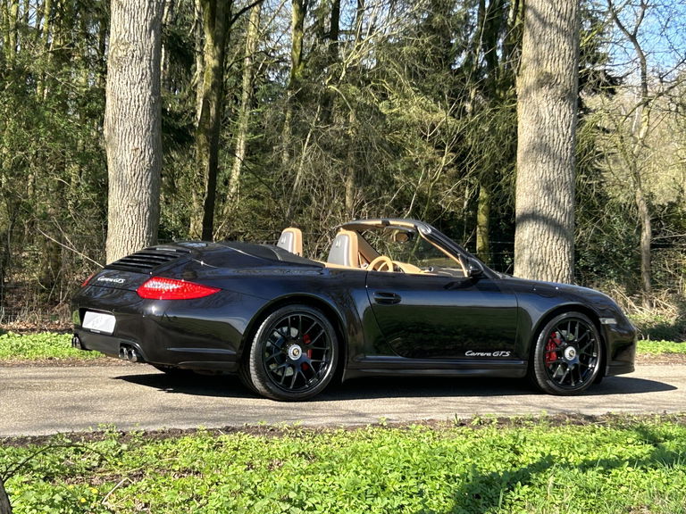Porsche 997.2 Carrera GTS