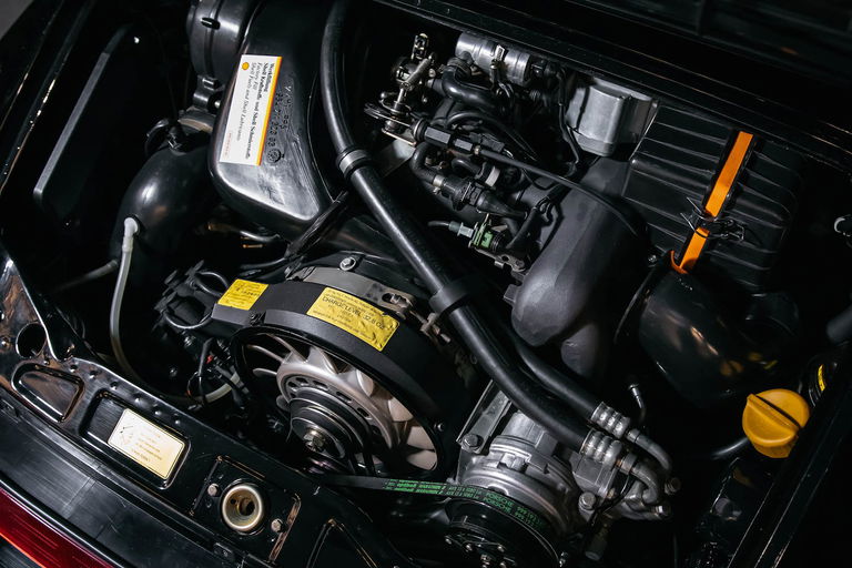 Porsche 964 Carrera 4