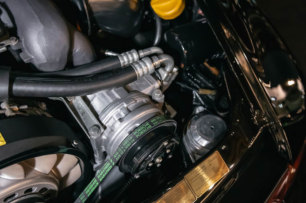 Porsche 964 Carrera 4