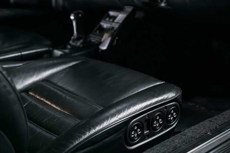 Porsche 964 Carrera 4