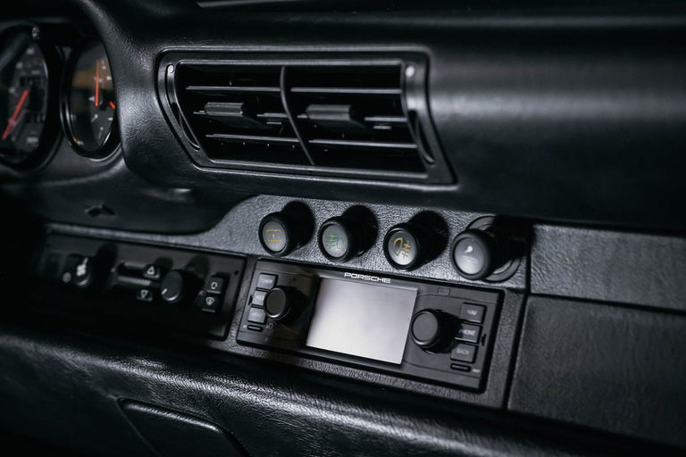 Porsche 964 Carrera 4