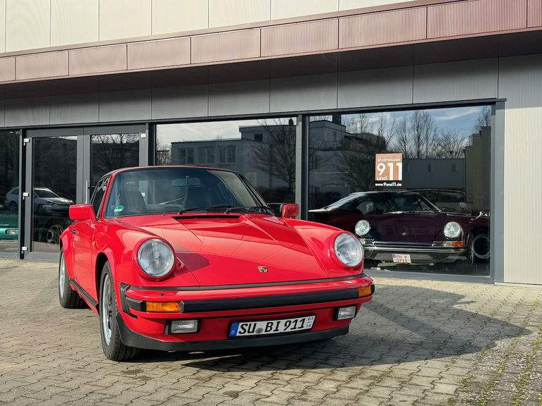 Porsche 911 Carrera 3.2
