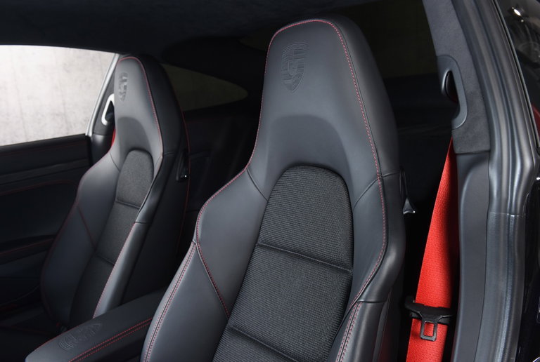 Porsche 991.2 GT3 Touring