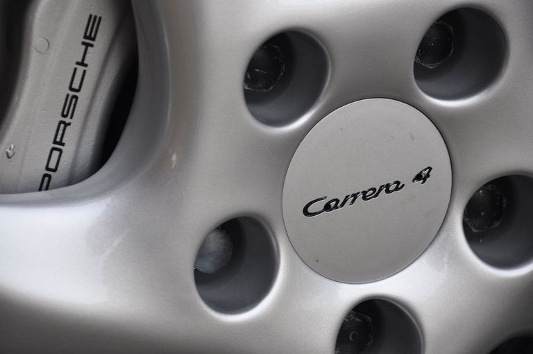 Porsche 993 Carrera 4