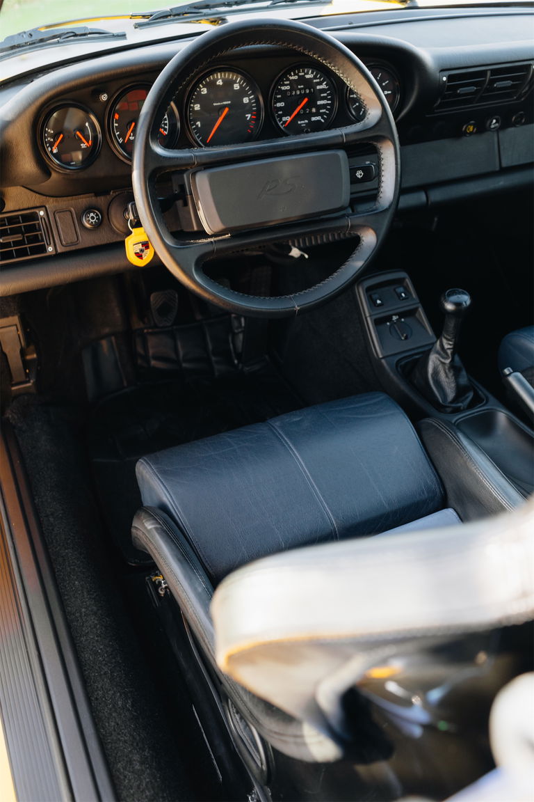 Porsche 964 Carrera RS