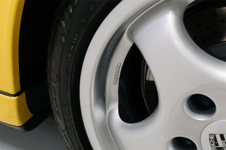 Porsche 964 Carrera RS