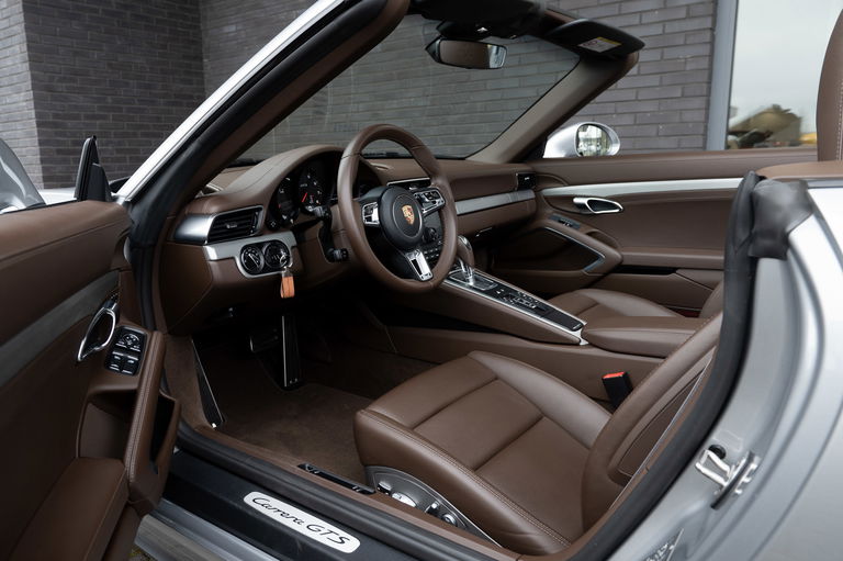 Porsche 991.2 Carrera GTS