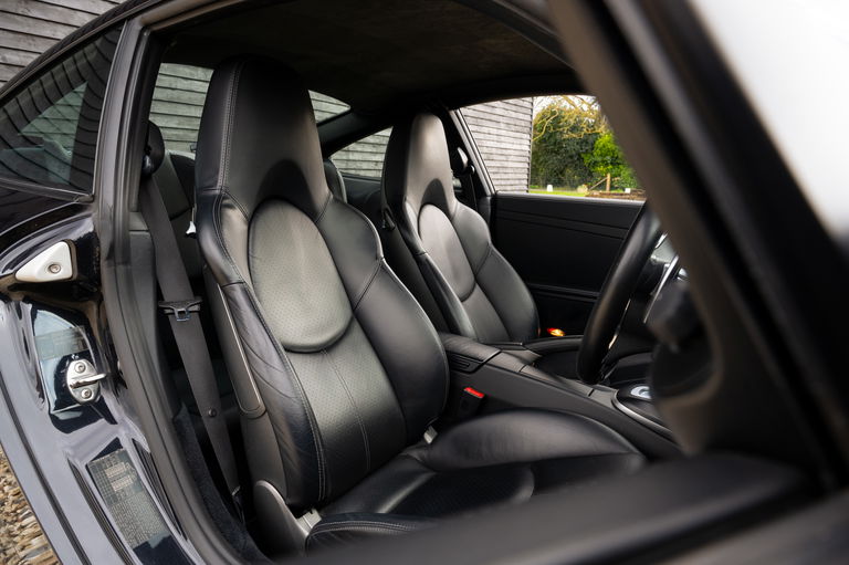 Porsche 997.2 Carrera GTS