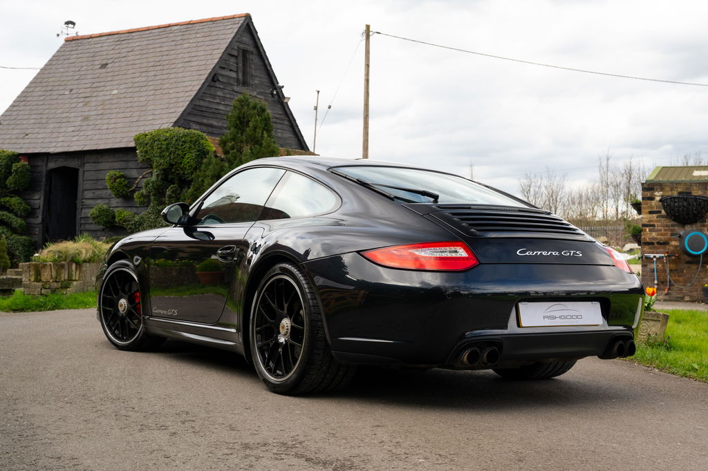 Porsche 997.2 Carrera GTS