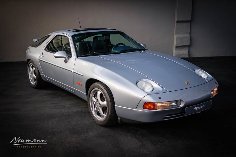 Porsche 928 GTS