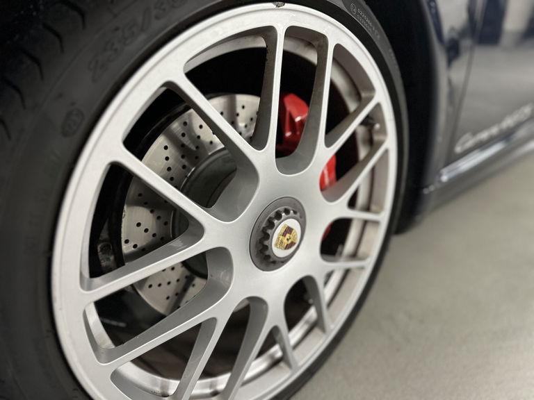 Porsche 997.2 Carrera 4 GTS