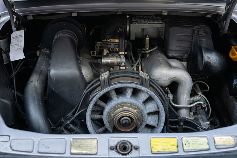 Porsche 911 Carrera 3.2