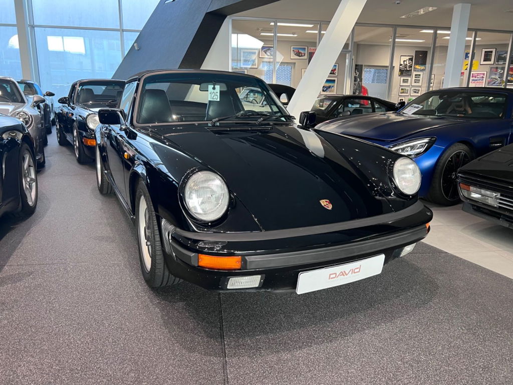 Porsche 911 Carrera 3.2