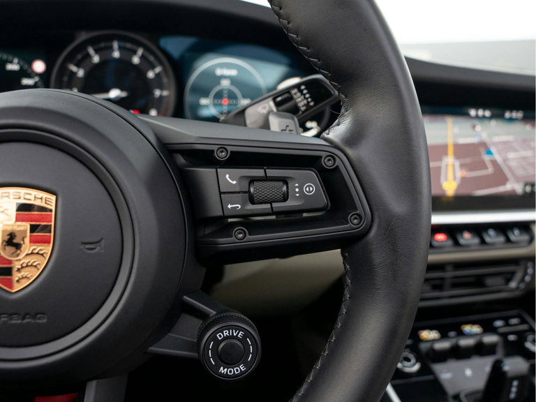 Porsche 992 Targa 4