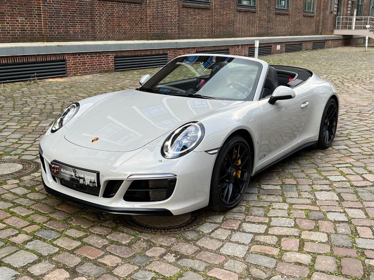 Porsche 991.2 Carrera 4 GTS