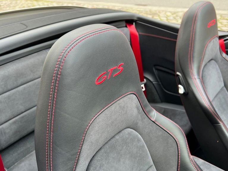 Porsche 991.2 Carrera 4 GTS