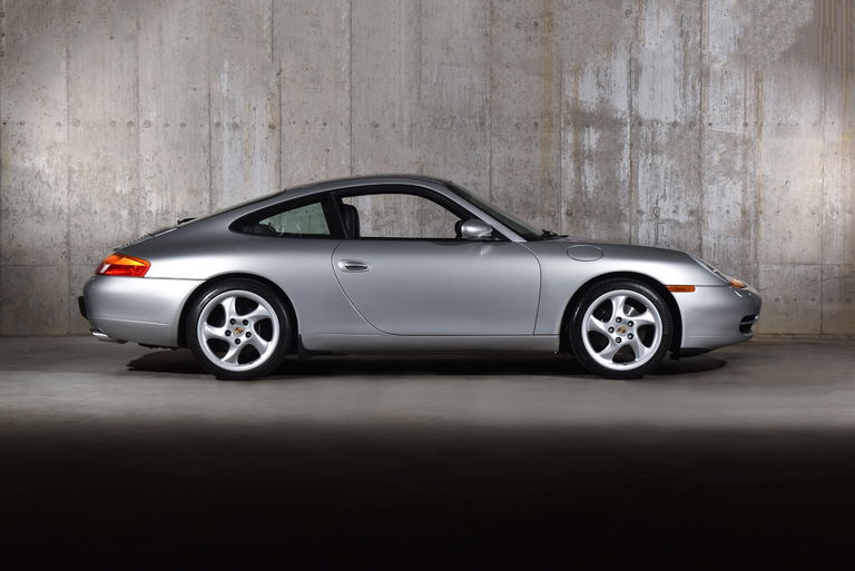 Porsche 996 Carrera