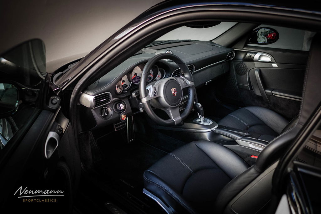Porsche 997.2 Carrera 4S