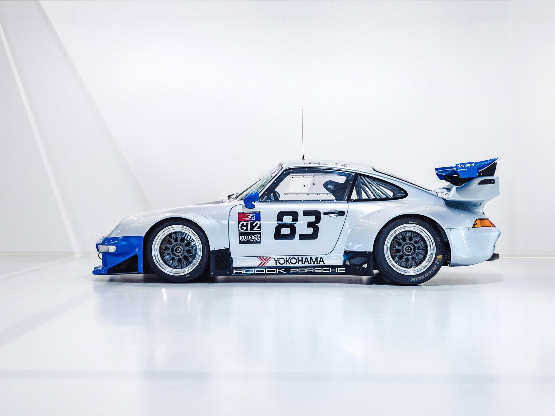 【レア】MINICHAMPS ポルシェ993 GT2 レーシング Diecast Sportscar Crisis Center