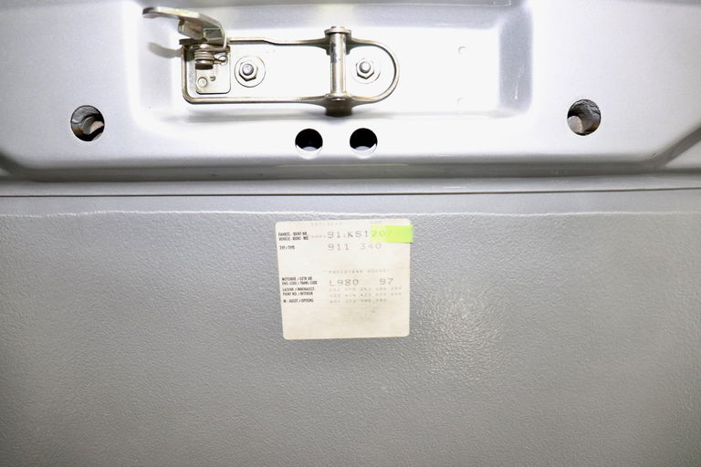 Porsche 911 Carrera 3.2 “25 Jahre 911”