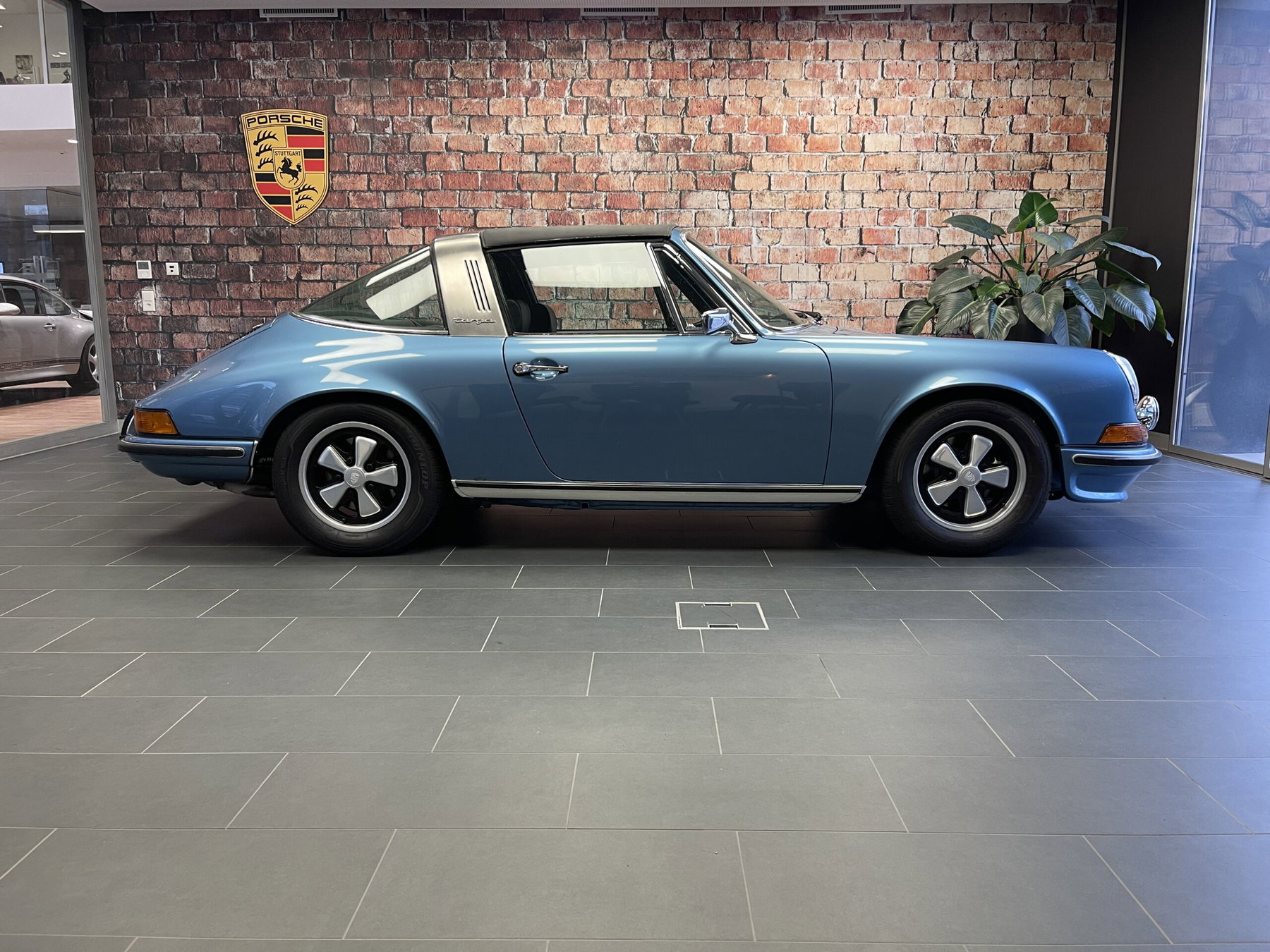 Porsche 911 T 1973 - elferspot.com - Marketplace for Porsche