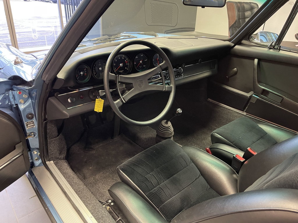 Porsche 911 T