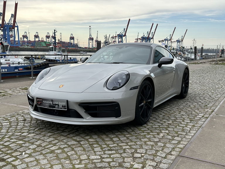 Porsche 992 Carrera T