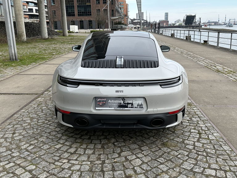 Porsche 992 Carrera T