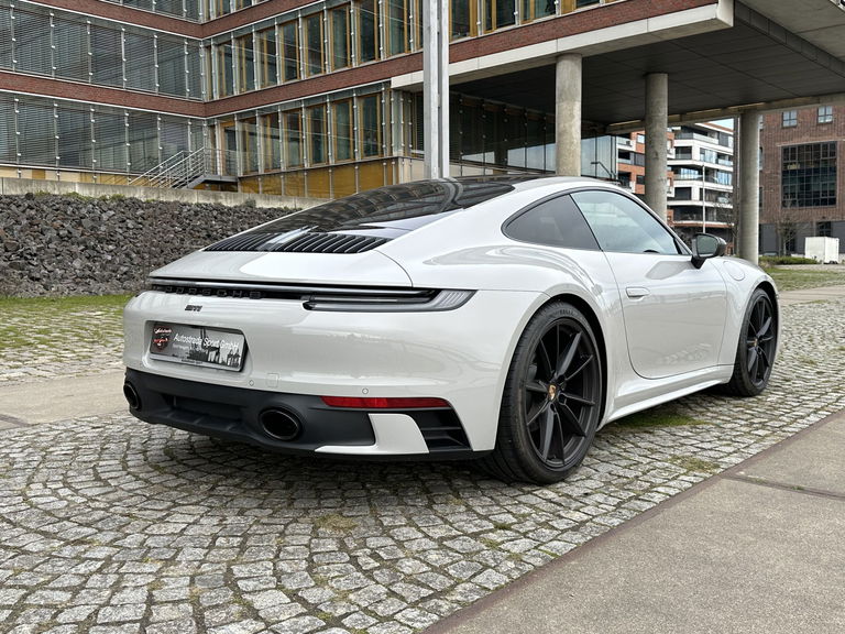 Porsche 992 Carrera T