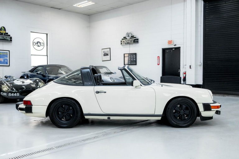Porsche 911 SC (US)