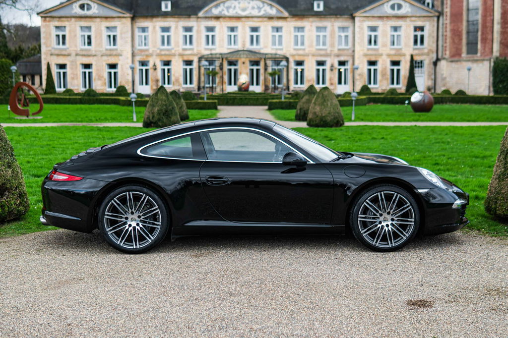 Porsche 991 Carrera Black Edition