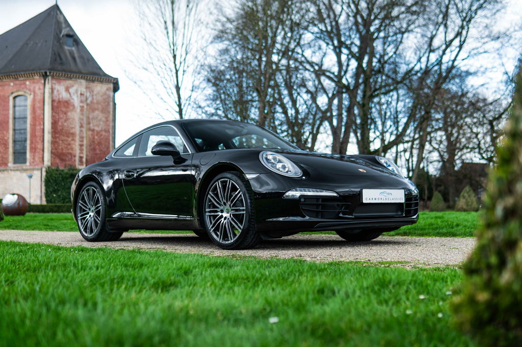 Porsche 991 Carrera Black Edition