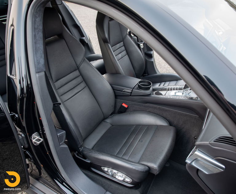 Porsche Panamera GTS