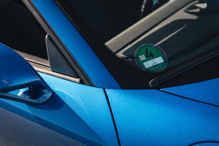 Porsche 991 Carrera 4 GTS