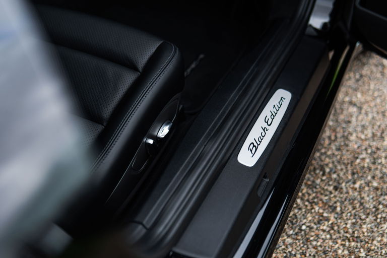 Porsche 991 Carrera Black Edition