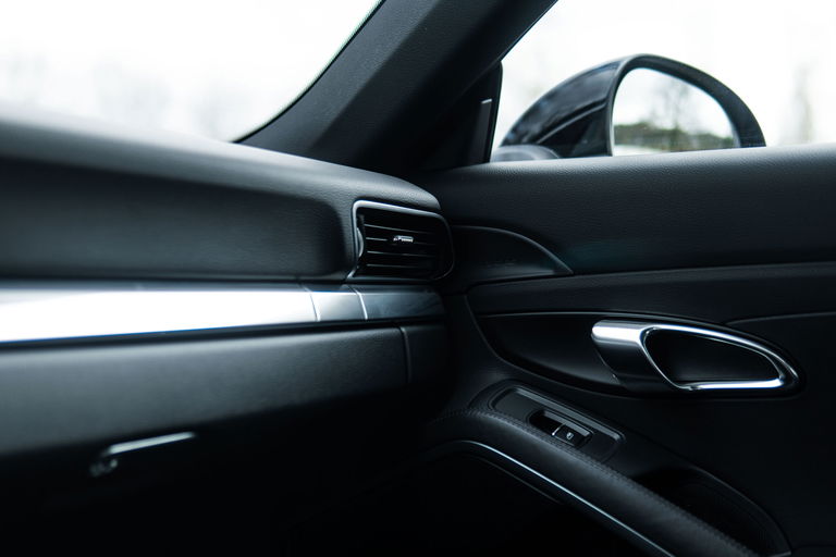 Porsche 991 Carrera Black Edition