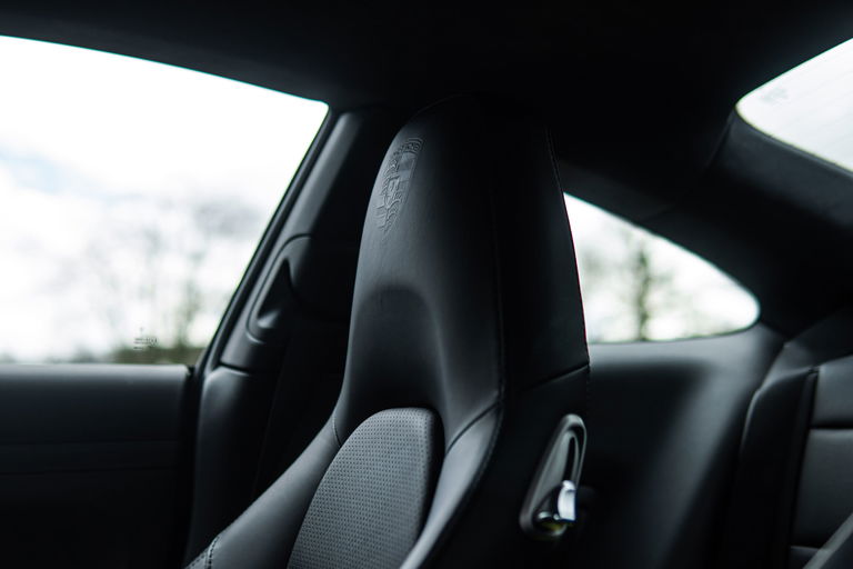 Porsche 991 Carrera Black Edition