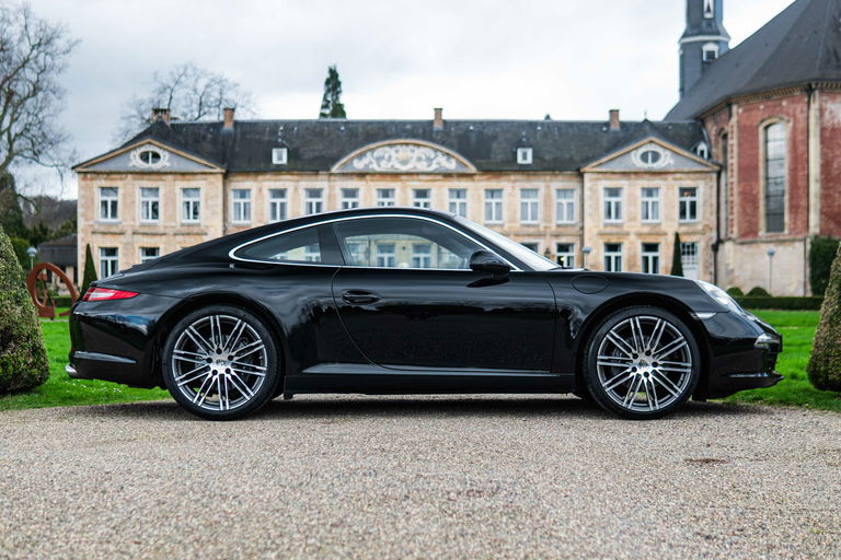 Porsche 991 Carrera Black Edition
