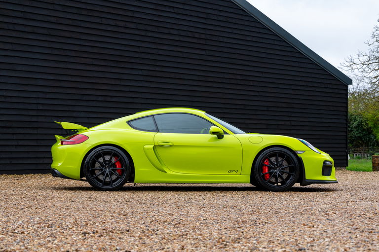 Porsche 981 Cayman GT4