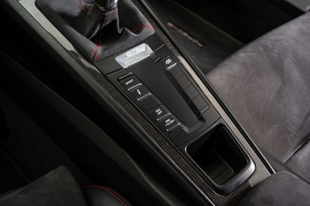 Porsche 981 Cayman GT4