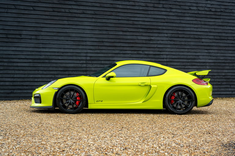 Porsche 981 Cayman GT4