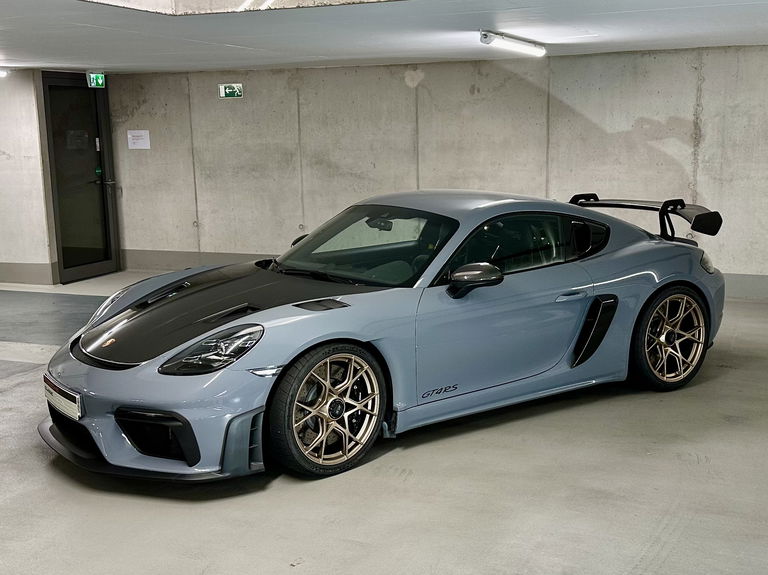 Porsche 718 Cayman GT4 RS