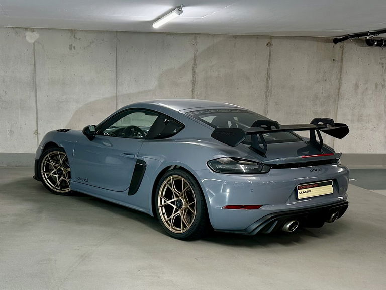Porsche 718 Cayman GT4 RS