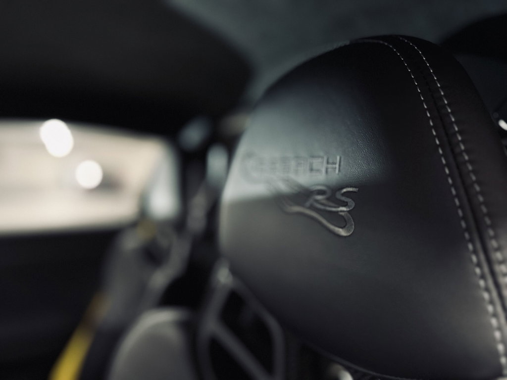 Porsche 718 Cayman GT4 RS