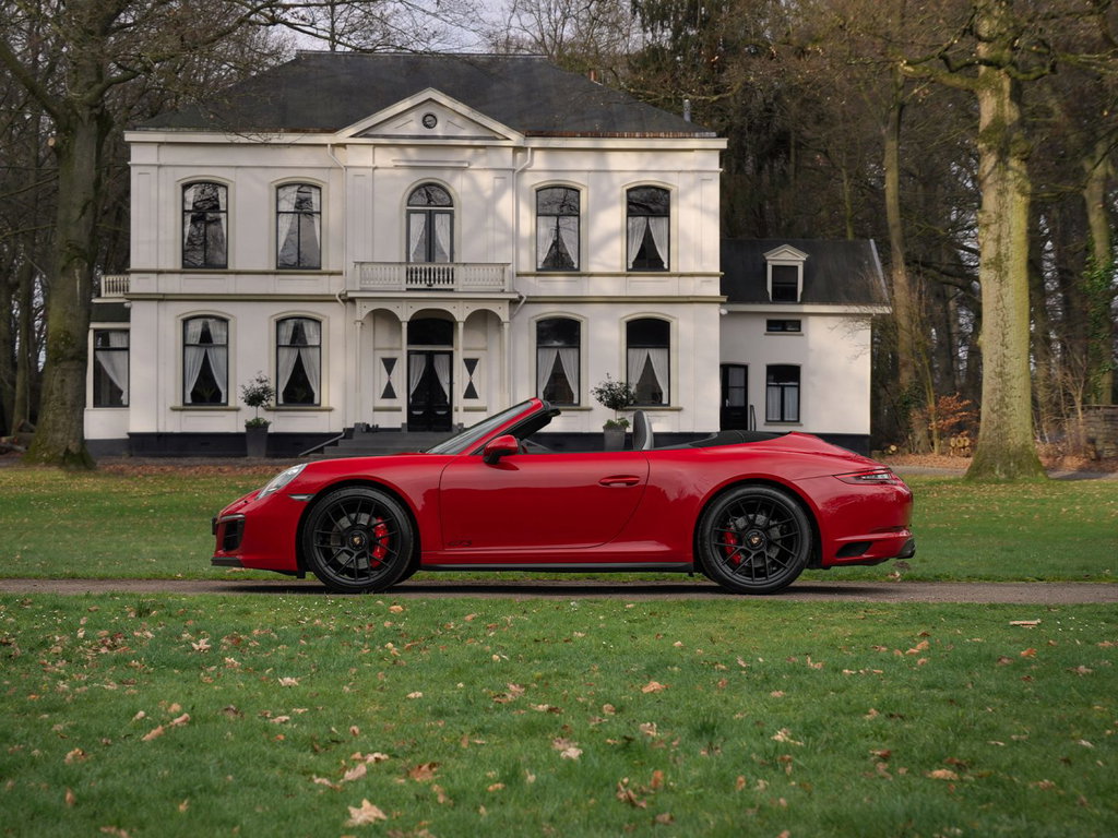 Porsche 991.2 Carrera GTS