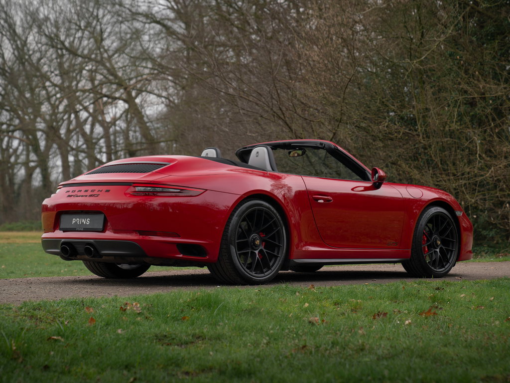 Porsche 991.2 Carrera GTS