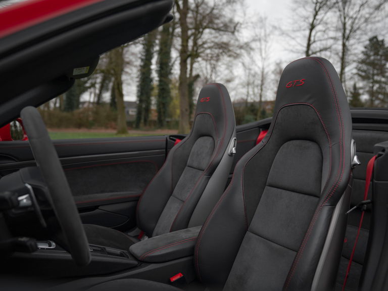 Porsche 991.2 Carrera GTS